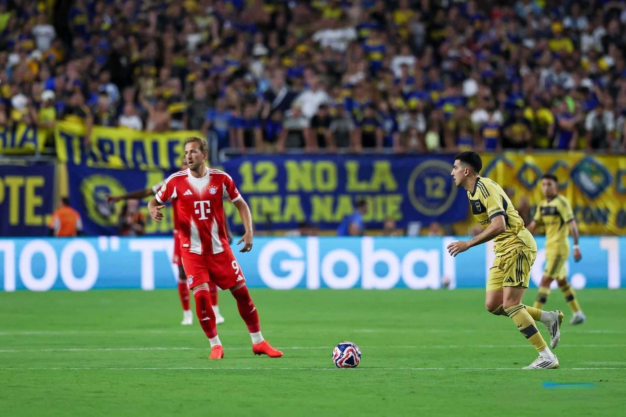 九游娱乐体育 -皇家马德里训练开放日，转会期更衣室发声引欢呼，欧联在即，赛季目标并未改变的简单介绍