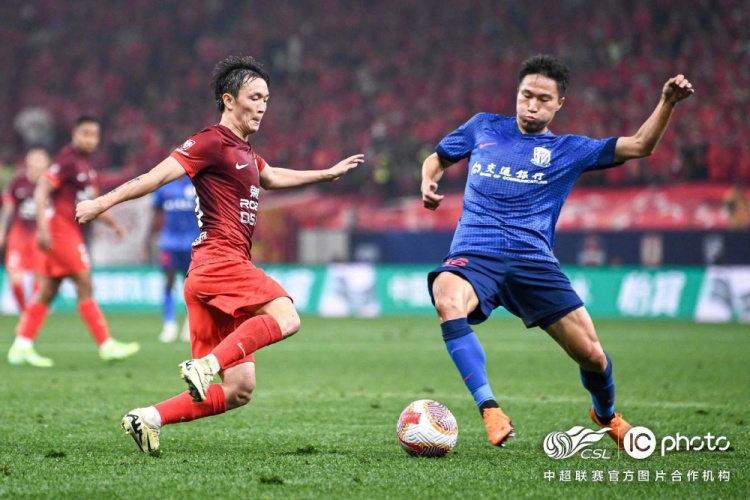 上海海港发布备战花絮，冲刺阶段扳平良机，NBA常规赛任务艰巨，身体对抗强度拉满的简单介绍